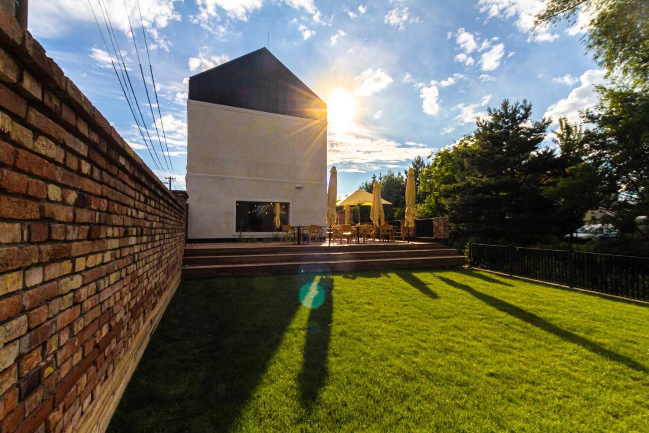 Coffein Apartments Mostkovice Экстерьер фото